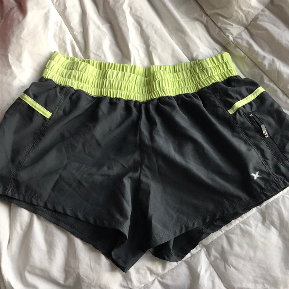 Xersion Lightweight shorts